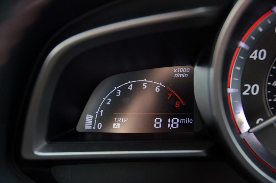  Mazda3 2014 года  (фото 20 из 41)
